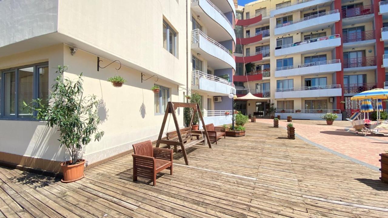 Bratanov Central Plaza Apartments 阳光海滩 外观 照片
